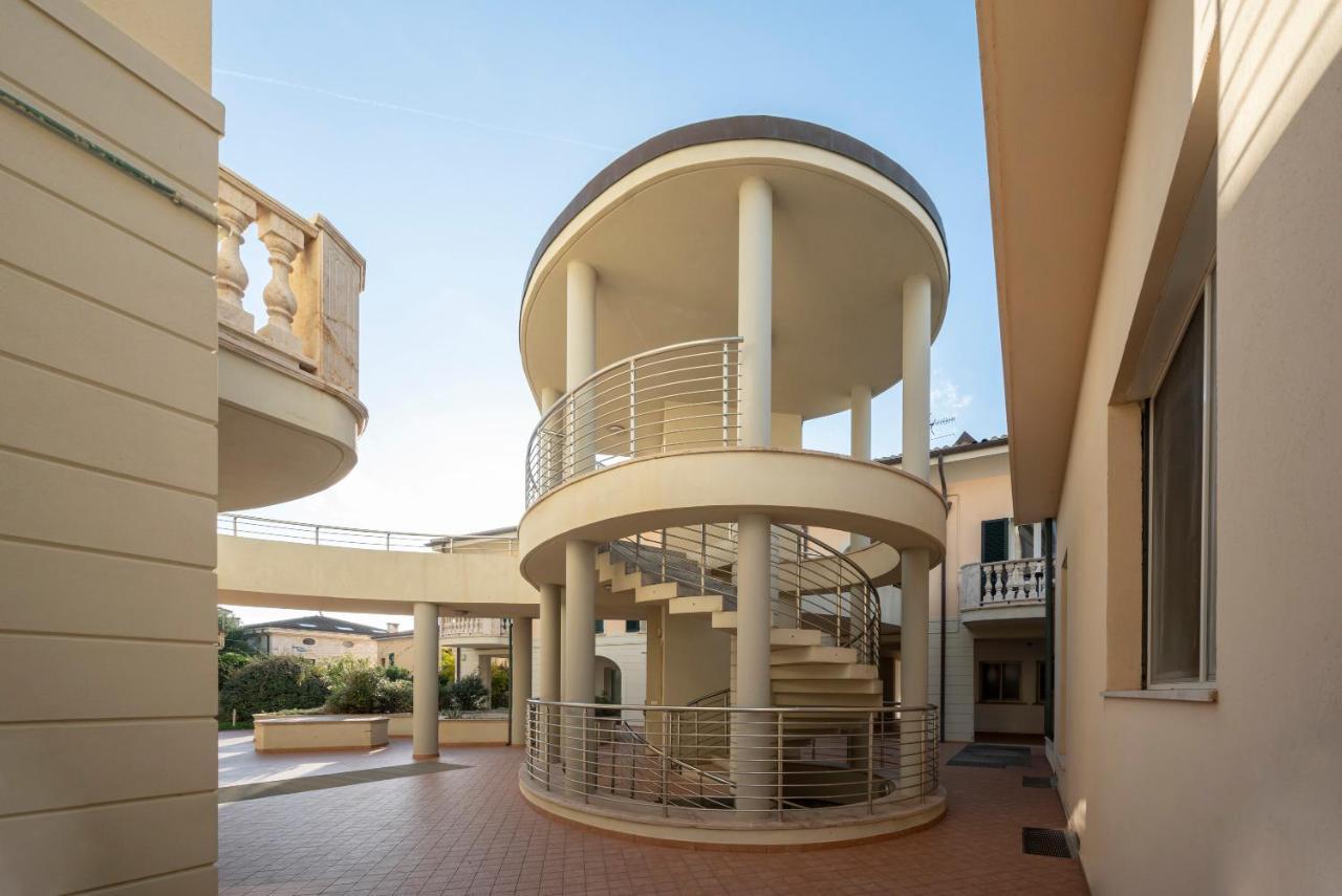 Il Faro Appartamenti سان فينتْشينسو المظهر الخارجي الصورة